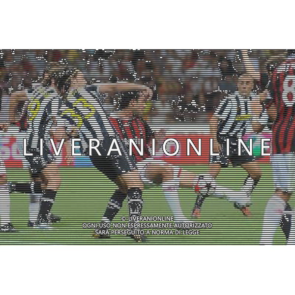 Trofeo Berlusoni Milano - 17.08.2009 Milan-Juventus Nella Foto:CONTRASTO DUBBIO IN AREA JUVE FRA NICOLA LEGROTTAGLIE E ALESSANDRO NESTA /Ph.Vitez-Ag. Aldo Liverani