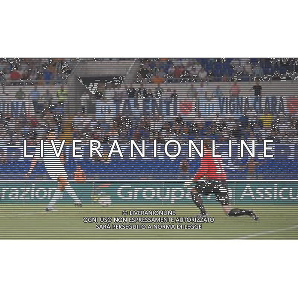 Roma - Stadio Olimpico - 20/08/2009 - Preliminari UEFA EUROPA LEAGUE - SS Lazio vs Elfsborg- nella foto: Il gol di julio Cruz annullato per fuorigioco ph. Corradetti / ag. Aldo LIVERANI