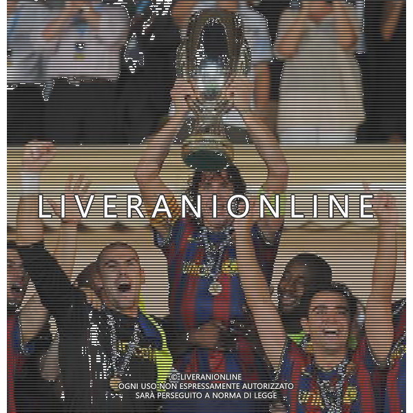 Supercoppa Europea 2009 Montecarlo - 28.08.2009 FC Barcellona-FC Shakhtar Donetsk Nella Foto:BARCELLONA ESULTA CON LA COPPA /Ph.Vitez-Ag. Aldo Liverani