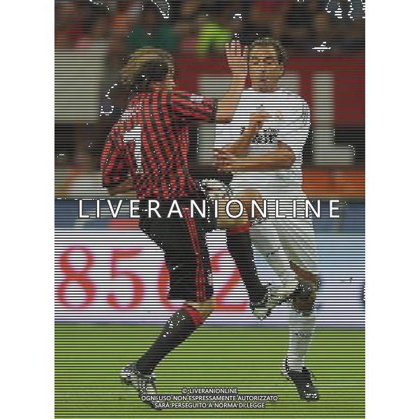 Trofeo Telecom Italia per la lotta alla SLA Milano - 07.09.2009 Milan Glorie-Real Madrid Veteranos Nella Foto:ESNAIDER-FILIPPO GALLI /Ph.Vitez-Ag. Aldo Liverani