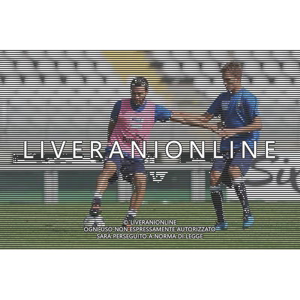 08-09-2009 Torino Sport-Calcio Allenamento Italia allo Stadio Olimpico di Torino Nella foto: Gianluca Zambrotta Criscito domenico ag aldo liverani 