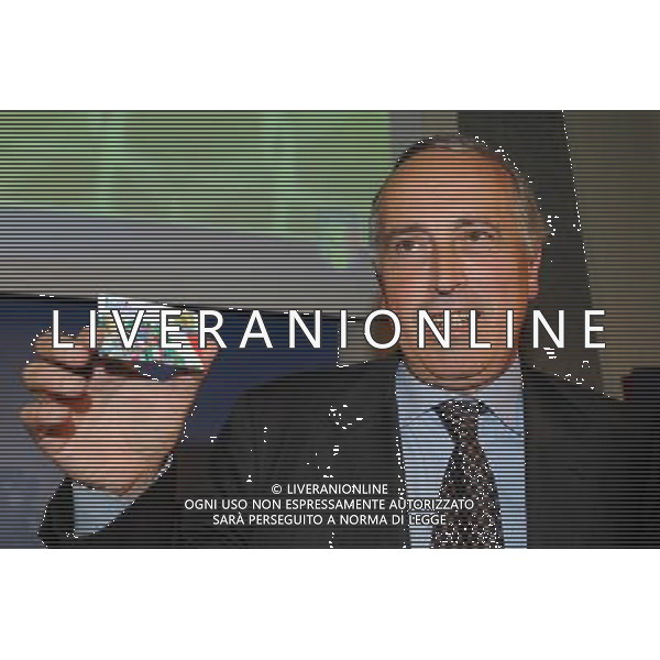 Torino 8-09-2009 Presentazione card del tifoso della Nazionale Nella foto:Abete Giancarlo con la card del tifoso AG ALDO LIVERANI 