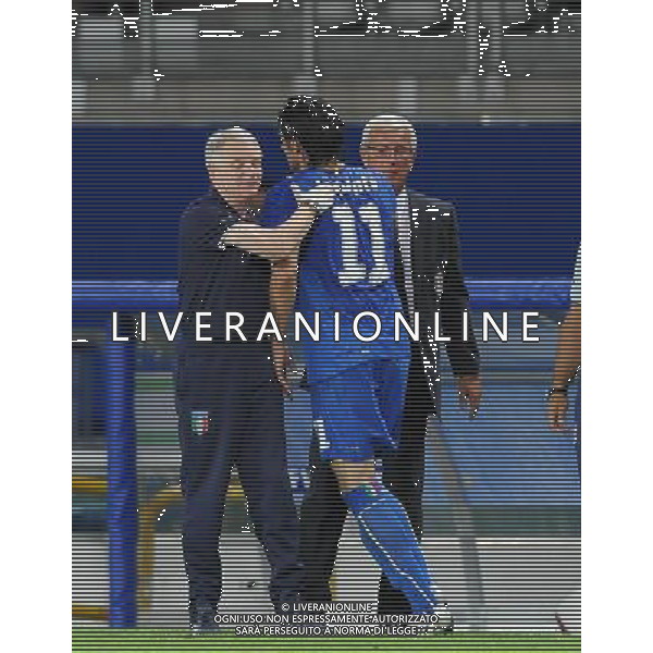 Qualificazioni ai Campionati Mondiali Sud Africa 2010 Gruppo 8 Torino - 09.09.2009 Italia-Bulgaria Nella Foto: ESULTANZA DOPO IL GOL DI VINCENZO IAQUINTA CON LIPPI /Ph.Vitez-Ag. Aldo Liverani