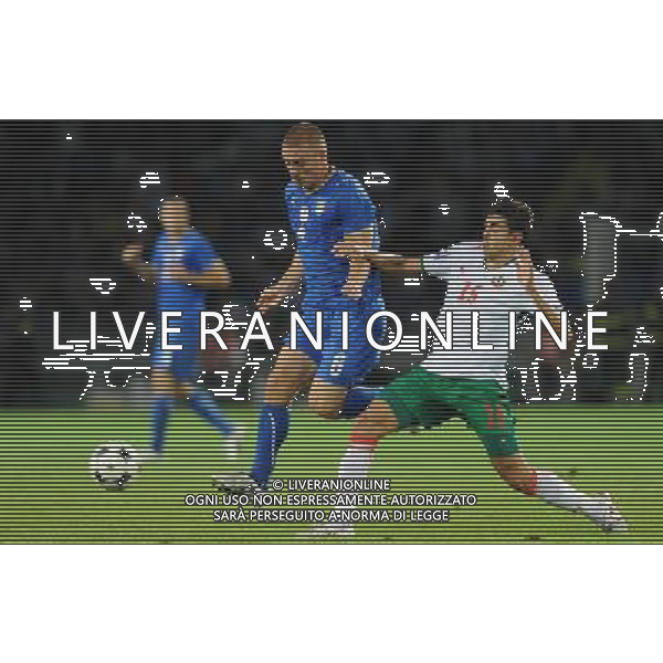 Qualificazioni ai Campionati Mondiali Sud Africa 2010 Gruppo 8 Torino - 09.09.2009 Italia-Bulgaria Nella Foto: DANIELE DE ROSSI-SARMOV /Ph.Vitez-Ag. Aldo Liverani