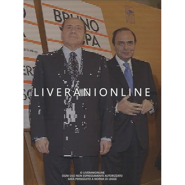 ROMA 10/12/2003 PRESENTAZIONE DEL LIBRO DI BRUNO VESPA: \'IL CAVALIERE E IL PROFESSORE\' NELLA FOTO: SILVIO BERLUSCONI e BRUNO VESPA* FOTO ALDO LIVERANI