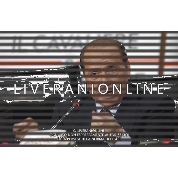 ROMA 10/12/2003 PRESENTAZIONE DEL LIBRO DI BRUNO VESPA: \'IL CAVALIERE E IL PROFESSORE\' NELLA FOTO: SILVIO BERLUSCONI* FOTO ALDO LIVERANI