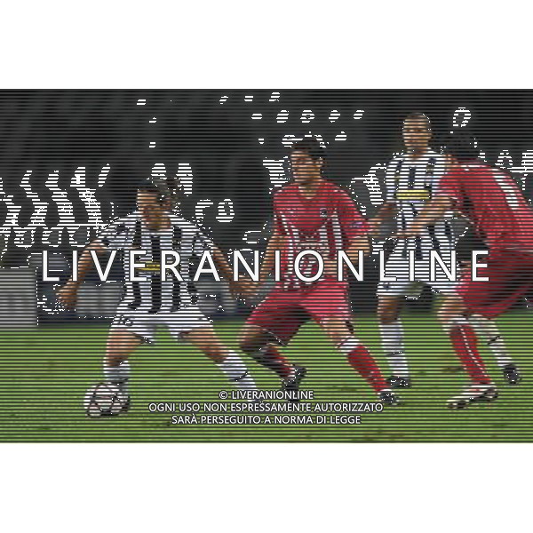 Juventus - Bordeaux Champions League 2009/2010 15-09-2009 Torino Nella foto: mauro Camoranesi e Gourcuff ©Manuela Viganti/Agenzia Aldo Liverani Sas