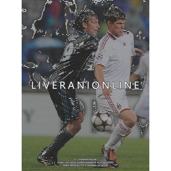 Champions League 2009/2010 Gruppo C Marsiglia(Francia) - 15.09.2009 Olympique Marsiglia-AC Milan Nella Foto:HUNTELAAR JAN KLAAS-HEINZE GABRIEL /Ph.Vitez-Ag. Aldo Liverani