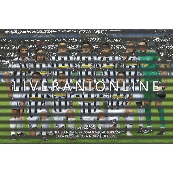 15-09-2009 Torino Sport-Calcio Juventus Bordeaux Champions League 2009/2010 Nella foto: La formazione della Juventus: Amauri, Caceres, Grosso, Iaquinta, Legrottaglie, Melo, Buffon, Marchisio, Cannavaro, Giovinco e Tiago ©Alessandro Falzone/AG. ALDO LIVERANI SAS 