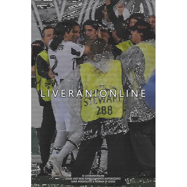 15-09-2009 Torino Sport-Calcio Juventus Bordeaux Champions League 2009/2010 Nella foto: l\'esultanza della juventus dopo il gol di Iaquinta vicenzo ©Alessandro Falzone/AG. ALDO LIVERANI SAS 