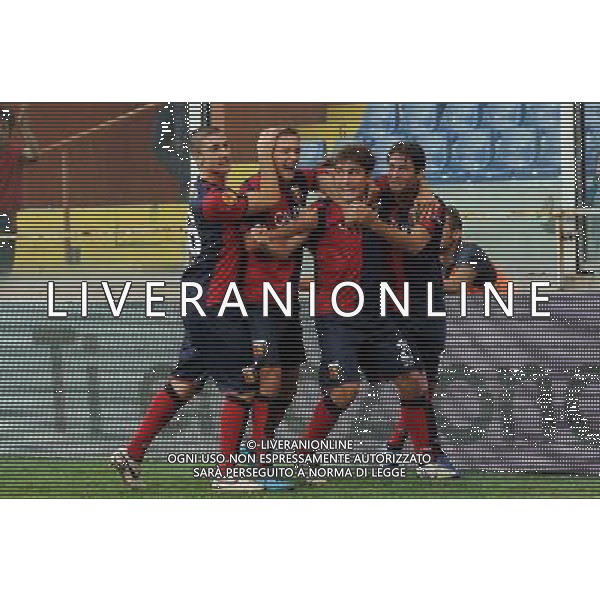 Genoa - Slavia Praga Uefa Europa Leauge 2009/2010 17-09-2009 Genova Nella foto: abbracci esultanza del genoa dopo il gol di zapater ©Alessandro Falzone/Agenzia Aldo Liverani Sas