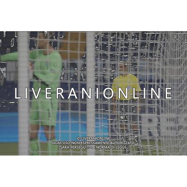 SS Lazio vs FC Salisburgo 17/09/2009 Uefa Europa League Girone G - nella foto: L\'arbitro di porta - giudice di linea ph. Corradetti / ag. Aldo LIVERANI Sas