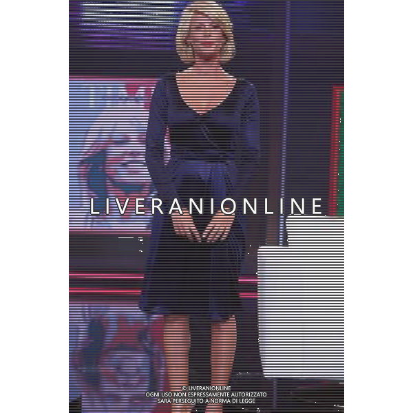 1ma PUNTATA DI \' CHIAMBRETTI NIGHT - SOLO PER NUMERI UNO\' NELLA FOTO: ALESSIA MARCUZZI © ANTONIO SORANO - AG. ALDO LIVERANI SAS