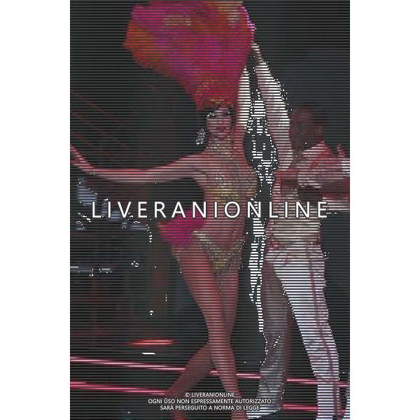 1ma PUNTATA DI \' CHIAMBRETTI NIGHT - SOLO PER NUMERI UNO\' NELLA FOTO: LOLA MOGALLE ( ballerina del Moulin Rouge) © ANTONIO SORANO - AG. ALDO LIVERANI SAS