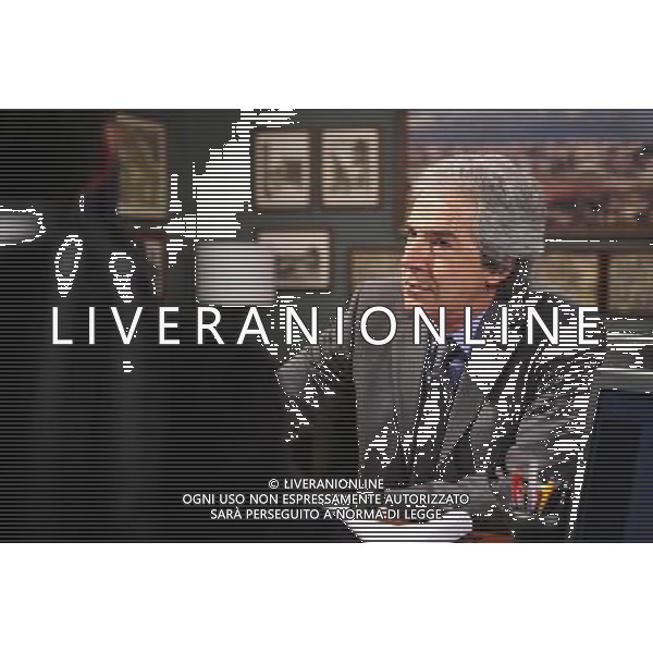 FICTION TV: \' DISTRETTO DI POLIZIA 9\' nella foto: Tullio Solenghi © Ufficio Stampa Mediaset - Ag. Aldo Liverani sas
