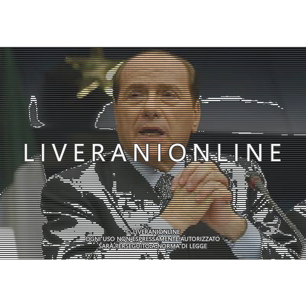 SILVIO BERLUSCONI Summit intergovernativo per la costituzione europea presso il consiglio Europeo foto mauro bottaro/ag aldo liverani BRUXELLES 11/12/03