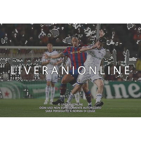 Barcellona vs Dinamo Kiev 29/09/2009 Champions League nella foto: Zlatan Irahimovic (Bar) and Artem Milevskiy (DY) © Acero / ALFAQUI/Agenzia Aldo Liverani Sas - ITALY ONLY -