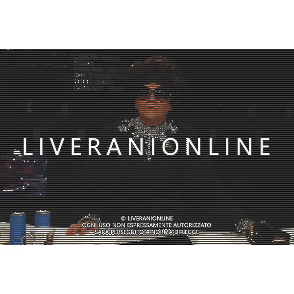 \' QUELLI CHE IL CALCIO\' NELLA FOTO: LUCIA OCONE nelle vesti di Claudia Mori MILANO - STUDI RAI © ANTONIO SORANO - AG. ALDO LIVERANI SAS
