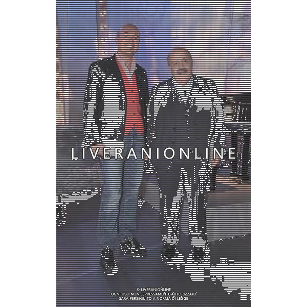 PRIMA PUNTATA DEL \' MAURIZIO COSTANZO SHOW\' ROMA - TEATRO PARIOLI NELLA FOTO: ALFONSO SIGNORINI - MAURIZIO COSTANZO © MASSIMO BRUNI - AG. ALDO LIVERANI SAS
