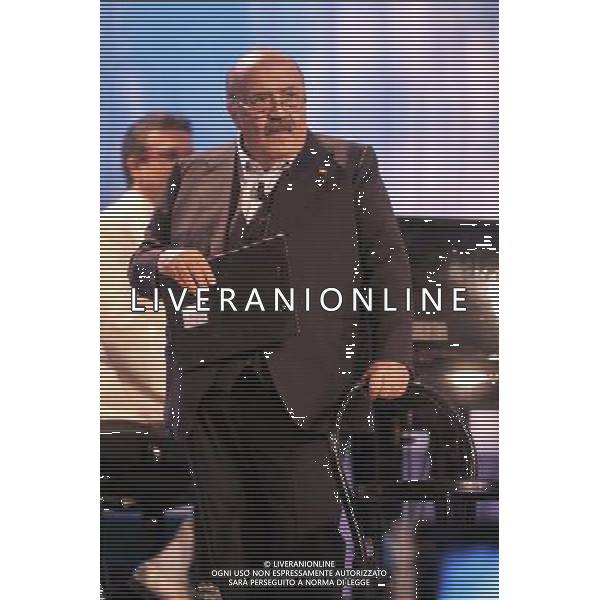 PRIMA PUNTATA DEL \' MAURIZIO COSTANZO SHOW\' ROMA - TEATRO PARIOLI NELLA FOTO:MAURIZIO COSTANZO © MASSIMO BRUNI - AG. ALDO LIVERANI SAS