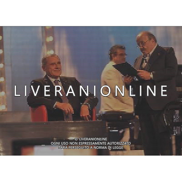 PRIMA PUNTATA DEL \' MAURIZIO COSTANZO SHOW\' ROMA - TEATRO PARIOLI NELLA FOTO:MAURIZIO COSTANZO - PIERO GRASSO © MASSIMO BRUNI - AG. ALDO LIVERANI SAS