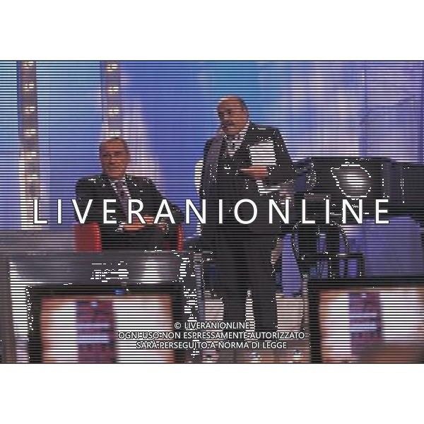 PRIMA PUNTATA DEL \' MAURIZIO COSTANZO SHOW\' ROMA - TEATRO PARIOLI NELLA FOTO:MAURIZIO COSTANZO - PIERO GRASSO © MASSIMO BRUNI - AG. ALDO LIVERANI SAS