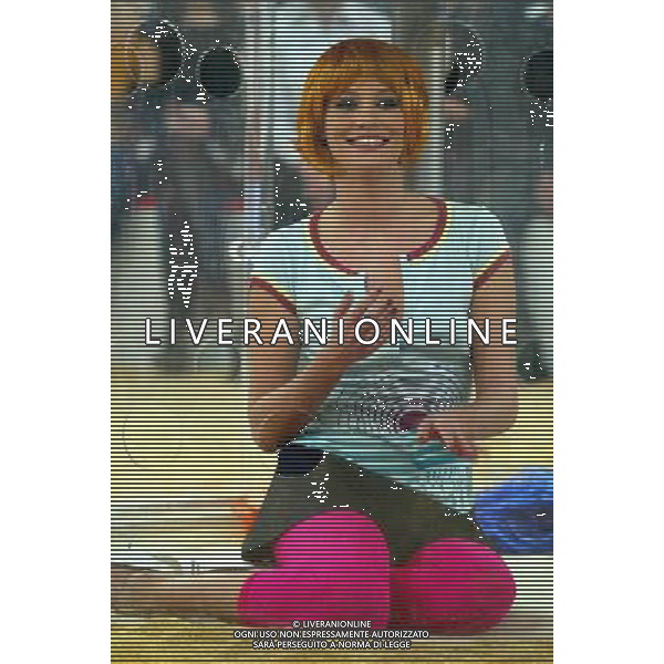 TRASMISSIONE TV: \' LIBERO\' ( 2004) NELLA FOTO: FLAVIA VENTO AG. ALDO LIVERANI SAS