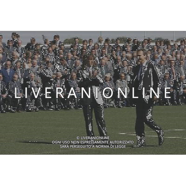 MADRID, Spain (06/10/09).- Meeting of all the Spanish players who have international participation with Spanish Soccer National Team along its history to mark the centenary of the Royal Spanish Soccer Federation. Pictured Spain\'s Prime Minister Jose Luis Rodriguez Zapatero kicks a Penalty with Iker Casillas on goal. © Alex Cid-Fuentes / ALFAQUI - Ag. Aldo Liverani sas ITALY ONLY Centenario della federazione di calcio della Spagna.