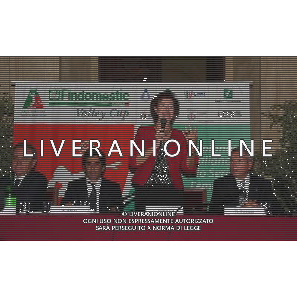 Presentazione del 65mo Campionato Italiano di Pallavolo serie A femminile Milano - Palazzo Marino nella foto: Carlo Magri ( Presidente della Federazione Italiana Pallavolo) - ALAN RIZZI - LETIZIA MORATTI - On. Mauro Fabris( Presidente della Lega Femminile Volley) © Antonio Sorano - Ag. Aldo Liverani sas