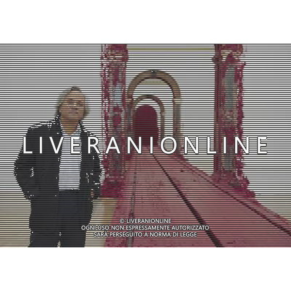 Personale di Anish Kapoor alla Royal Academy di Londra nella foto: la scultura \' Svayambh\' © Micha Theiner - UPPA/Photoshot - Ag. Aldo Liverani sas ITALY ONLY