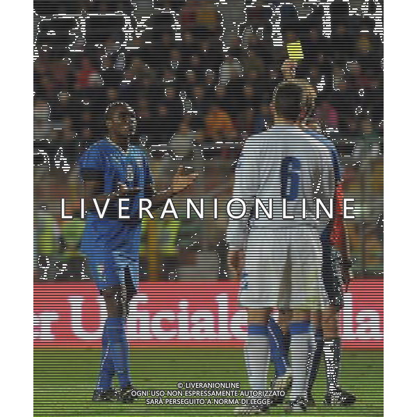 Qualificazioni ai Campionati Europei Under 21 Girone 3 Mantova - 13.10.2009 Italia-Bosnia Herzegovina Nella Foto:OGBONNA AMMONITO /Ph.Vitez-Ag. Aldo Liverani