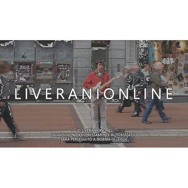 DUBLINO 2009 NELLA FOTO ARTISTI DI STRADA FOTO MASSIMILIANO VITEZ-AG ALDO LIVERANI