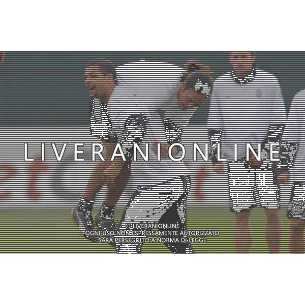 21-10-2009 Torino Sport-Calcio Allenamento della Juventus prima del match di Champions League 2009/2010 con il Maccabi Haifa nella foto: Felipe Melo e Camoranesi © Alessandro Falzone/Press Photo - Ag. Aldo Liverani sas 