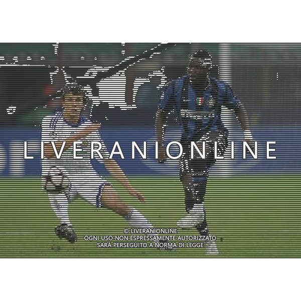 Champions League 2009/2010 Gruppo F Milano - 20.10.2009 FC Inter-FC Dinamo Kiev Nella Foto:eremenko e muntari marco luzzani-Ag. Aldo Liverani
