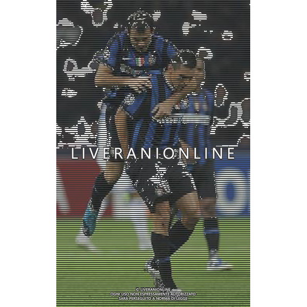 Champions League 2009/2010 Gruppo F Milano - 20.10.2009 FC Inter-FC Dinamo Kiev Nella Foto:esultanza stankovic marco luzzani-Ag. Aldo Liverani