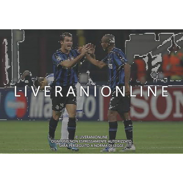 Milano 2-10-2009 Champions League 2009/10 Inter-Dianamo Kiev 2:2 nella foto dejan stankovic esulta dopo il gol con maicon ph marco luzzani/ag aldo liverani s.a.s.
