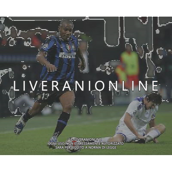 Milano 2-10-2009 Champions League 2009/10 Inter-Dianamo Kiev 2:2 nella foto maicon e artem milevskiy ph marco luzzani/ag aldo liverani s.a.s.