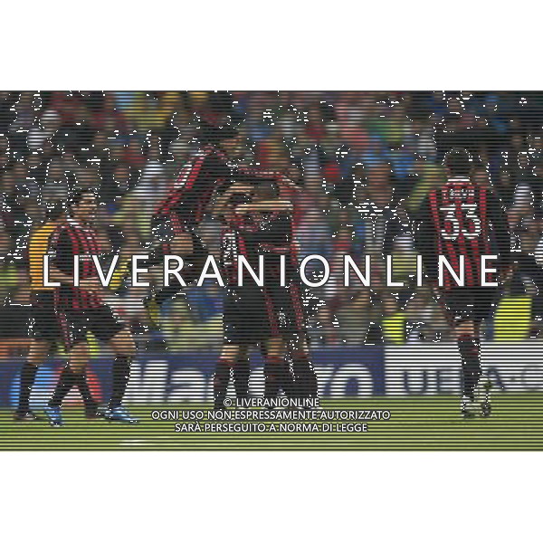 Real Madrid vs Milan AC Champions League 21/10/2009 nella foto abbracci esultanza dopo il gol del pareggio di andrea Pirlo del 1-1 Photo: Cebolla / Cid-Fuentes / Alfaqui/Agenzia Aldo Liverani Sas - ITALY ONLY -
