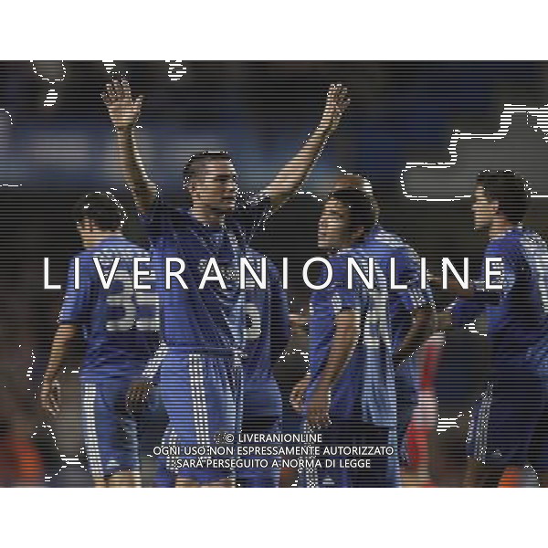 Frank Lampard of Chelsea makes 3-0 and celebrates in Chelsea v Atletico de Madrid for the Champions League Group D - Venue: Stamford Bridge on 21/10/2009. Picture By Marcello Pozzetti (IPS PHOTO AGENCY)/Agenzia Aldo Liverani Sas - ITALY ONLY -
