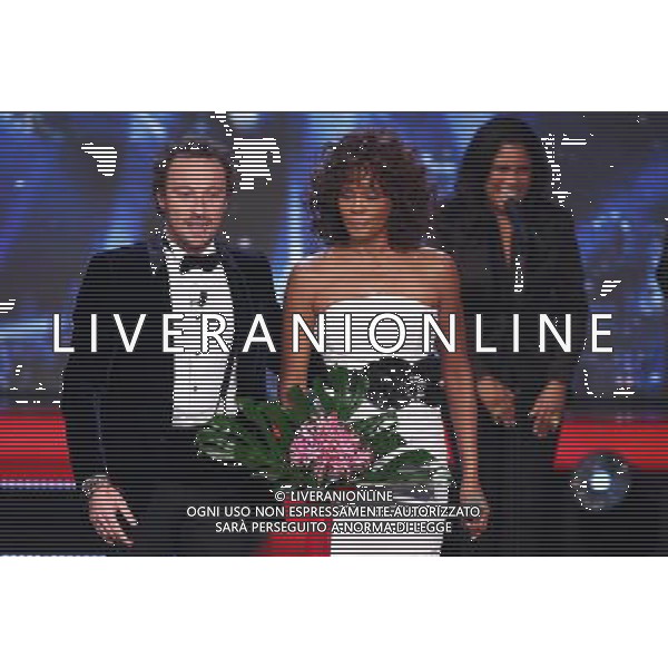 TRASMISSIONE TV: \' X FACTOR\' - 7ma PUNTATA NELLA FOTO: WHITNEY HOUSTON - FRANCESCO FACCHINETTI © ANTONIO SORANO - AG. ALDO LIVERANI SAS