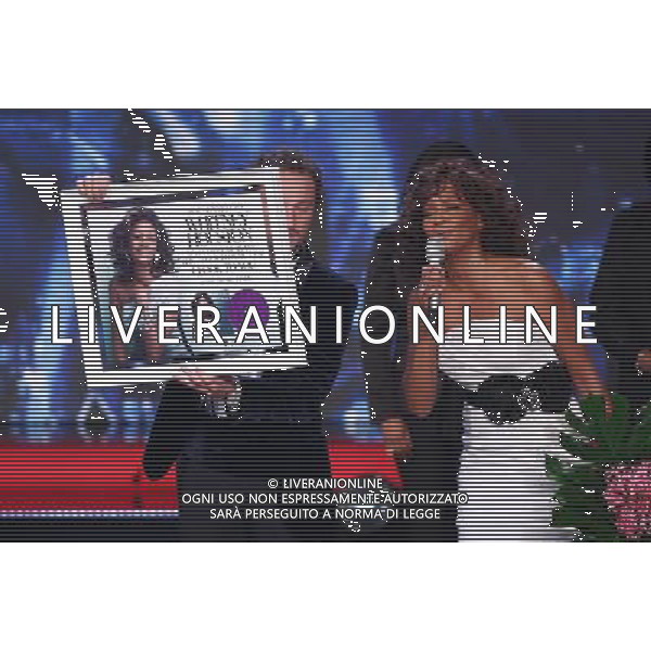 TRASMISSIONE TV: \' X FACTOR\' - 7ma PUNTATA NELLA FOTO: WHITNEY HOUSTON - FRANCESCO FACCHINETTI © ANTONIO SORANO - AG. ALDO LIVERANI SAS