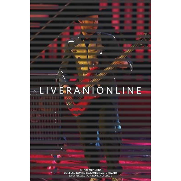 TRASMISSIONE TV: \' X FACTOR\' - 7ma PUNTATA NELLA FOTO: BALLO ( gruppo cesare cremonini) © ANTONIO SORANO - AG. ALDO LIVERANI SAS