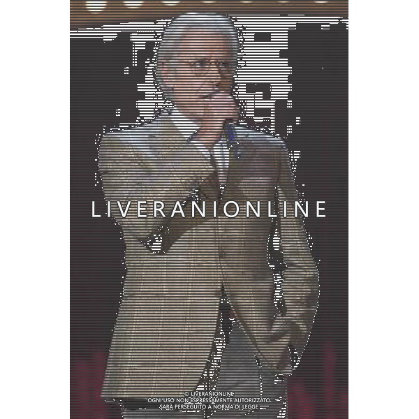TRASMISSIONE TELEVISIVA\'IL TEO-SONO TORNATO NORMALE\' NELLA FOTO TEO TEOCOLI IMITA VITTORIO FELTRI AG ALDO LIVERANI