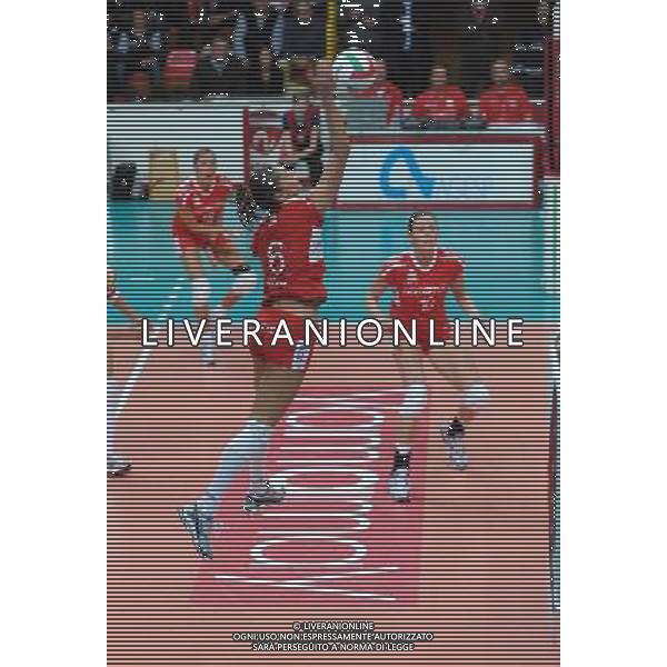 Findomestic Volley Cup - Campionato Pallavolo Serie A1 Femminile Busto Arsizio (VA) 25-10-2009 Yamamay Busto Arsizio - Zoppas Industries Conegliano Veneto nella foto: un attacco di Turlea foto Garavaglia - ag. Aldo Liverani sas