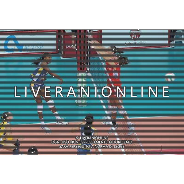 Findomestic Volley Cup - Campionato Pallavolo Serie A1 Femminile Busto Arsizio (VA) 25-10-2009 Yamamay Busto Arsizio - Zoppas Industries Conegliano Veneto nella foto: Do Carmo in attacco foto Garavaglia - ag. Aldo Liverani sas