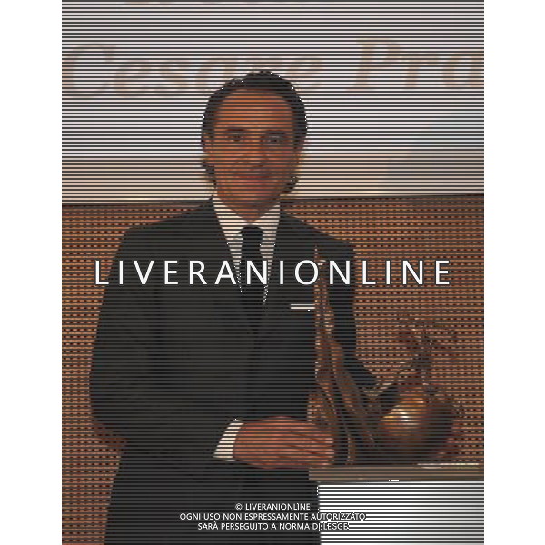 MILANO 26/10/2009 SALA BUZZATI CORRIERE DELLA SERA VIA BALZAN, 3 PREMIO GIACINTO FACCHETTI A CESARE PRANDELL NELLA FOTO CESARE PRANDELLI FOTO ROMANO/AG ALDO LIVERANI