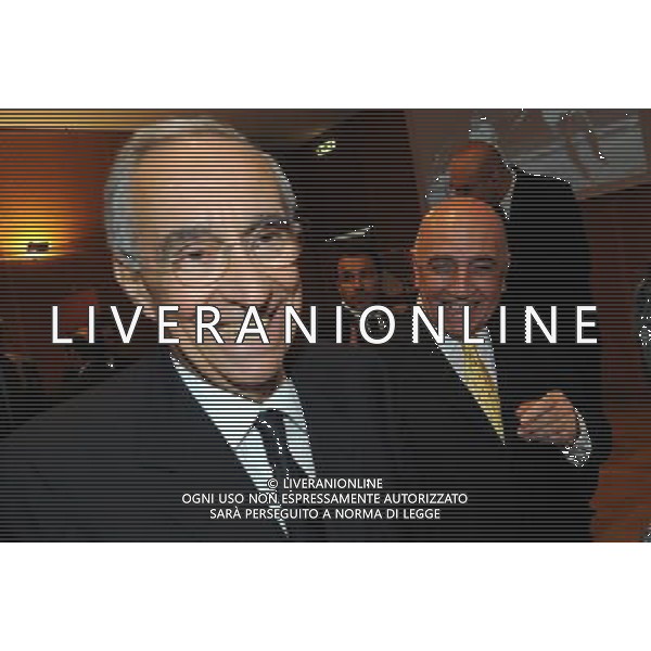 MILANO 26/10/2009 SALA BUZZATI CORRIERE DELLA SERA VIA BALZAN, 3 PREMIO GIACINTO FACCHETTI A CESARE PRANDELL NELLA FOTO FRANCO CARRARO ED ADRIANO GALLIANI FOTO ROMANO/AG ALDO LIVERANI