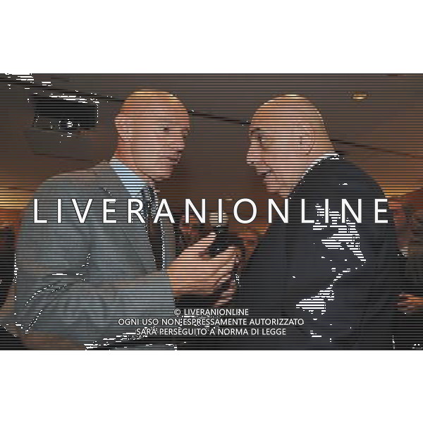 MILANO 26/10/2009 SALA BUZZATI CORRIERE DELLA SERA VIA BALZAN, 3 PREMIO GIACINTO FACCHETTI A CESARE PRANDELL NELLA FOTO ARRIGO SACCHI ED ADRIANO GALLIANI FOTO ROMANO/AG ALDO LIVERANI