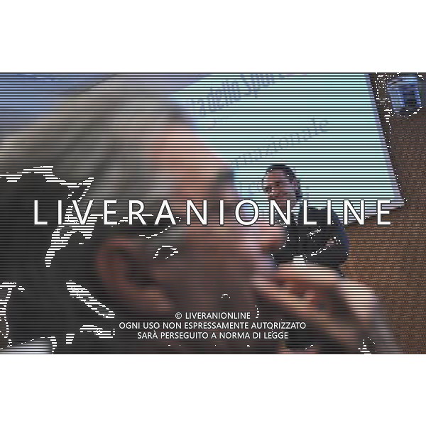 MILANO 26/10/2009 SALA BUZZATI CORRIERE DELLA SERA VIA BALZAN, 3 PREMIO GIACINTO FACCHETTI A CESARE PRANDELL NELLA FOTO MASSIMO MORATTI E CESARE PRANDELLI FOTO ROMANO/AG ALDO LIVERANI