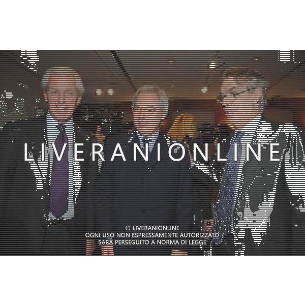 MILANO 26/10/2009 SALA BUZZATI CORRIERE DELLA SERA VIA BALZAN, 3 PREMIO GIACINTO FACCHETTI A CESARE PRANDELL NELLA FOTO MARCO TRONCHETTI PROVERA, MAURIZIO BERETTA E MASSIMO MORATTI FOTO ROMANO/AG ALDO LIVERANI